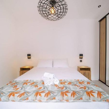 Summer Cosy - Villa Classee 4 Etoiles - 2 Suites Avec Piscine Chauffee Et Jacuzzi Integre Idealement Situee Chemin Summer Saint-Gilles Les Bains Exterior photo
